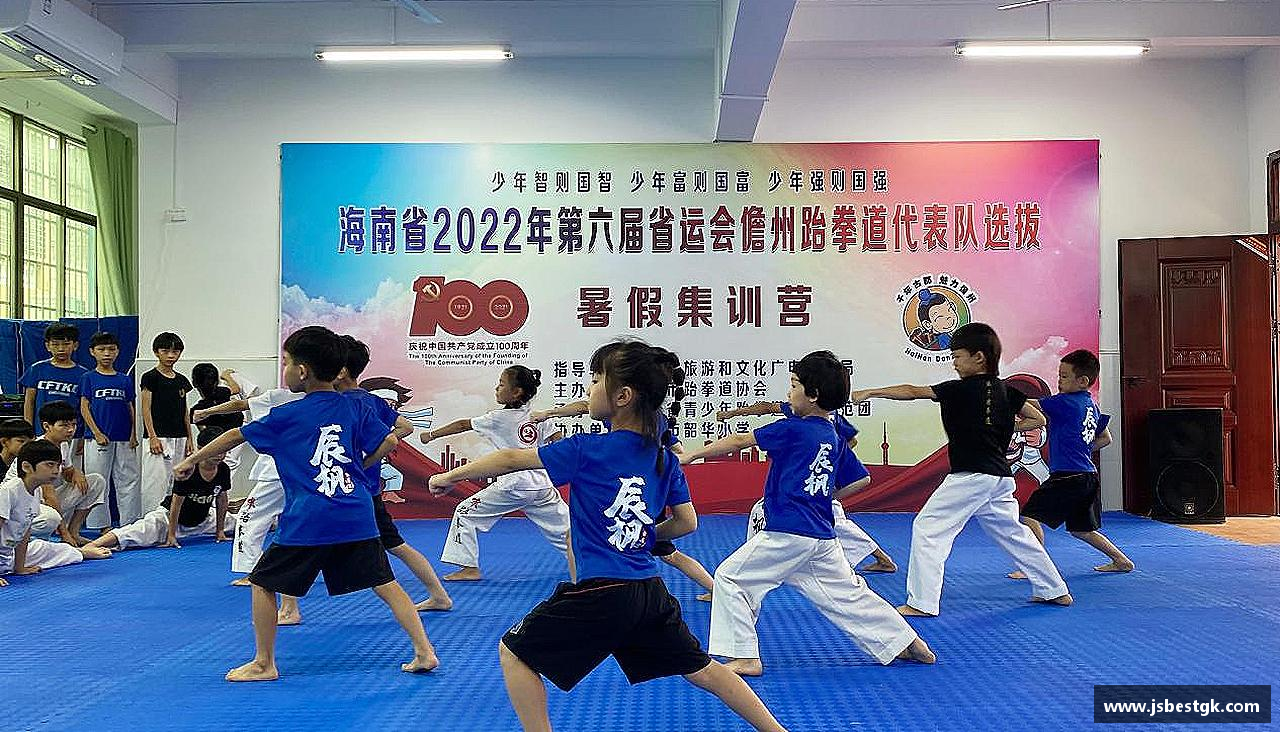安信13娱乐磨砺自我，绽放光芒！